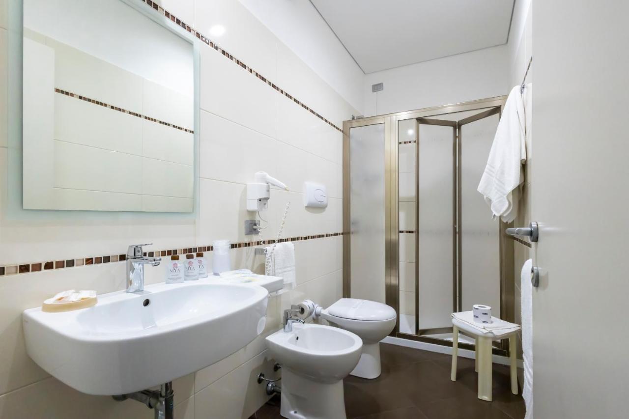Alaba Hotel