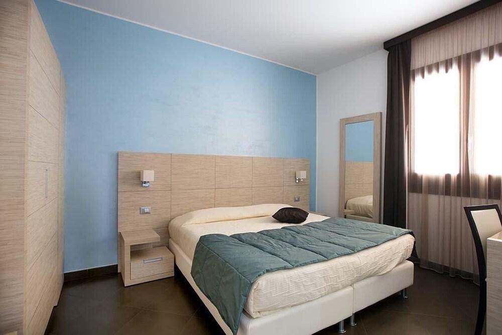 Hotel Alaba 3*