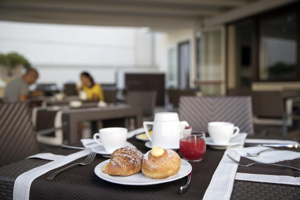 Alaba Hotel 3*